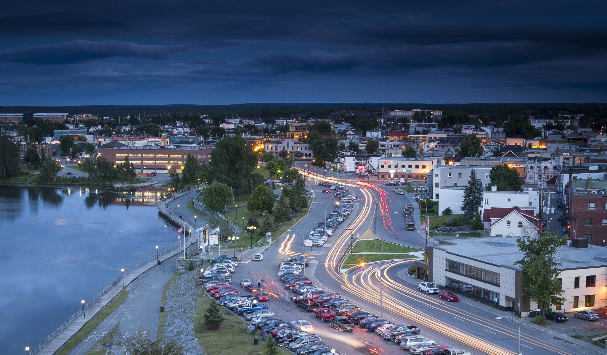 Chantier Métal Plus - coffrage et bétonnage à Rouyn-Noranda en Abitibi-Témiscamingue